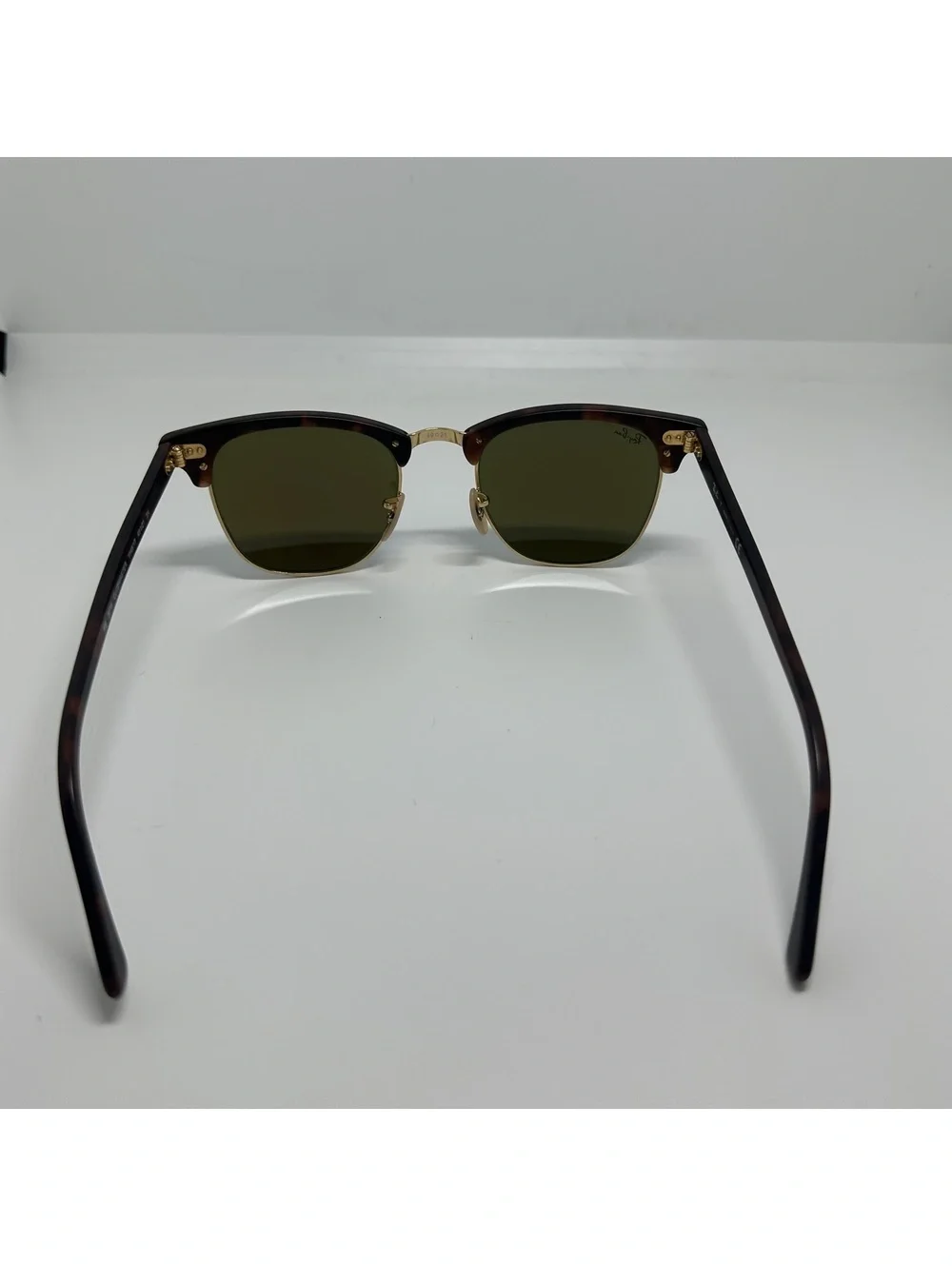 Ray-Ban RB 3016 Clubmaster Classic Sunglasses with Blue Mirrored Lenses